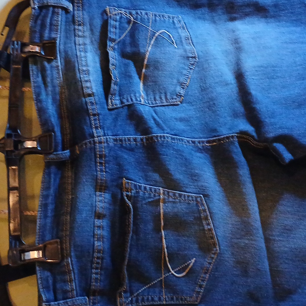 NWT One republic for all dark wash denim jeans. Women’s size 20 L rise skinny